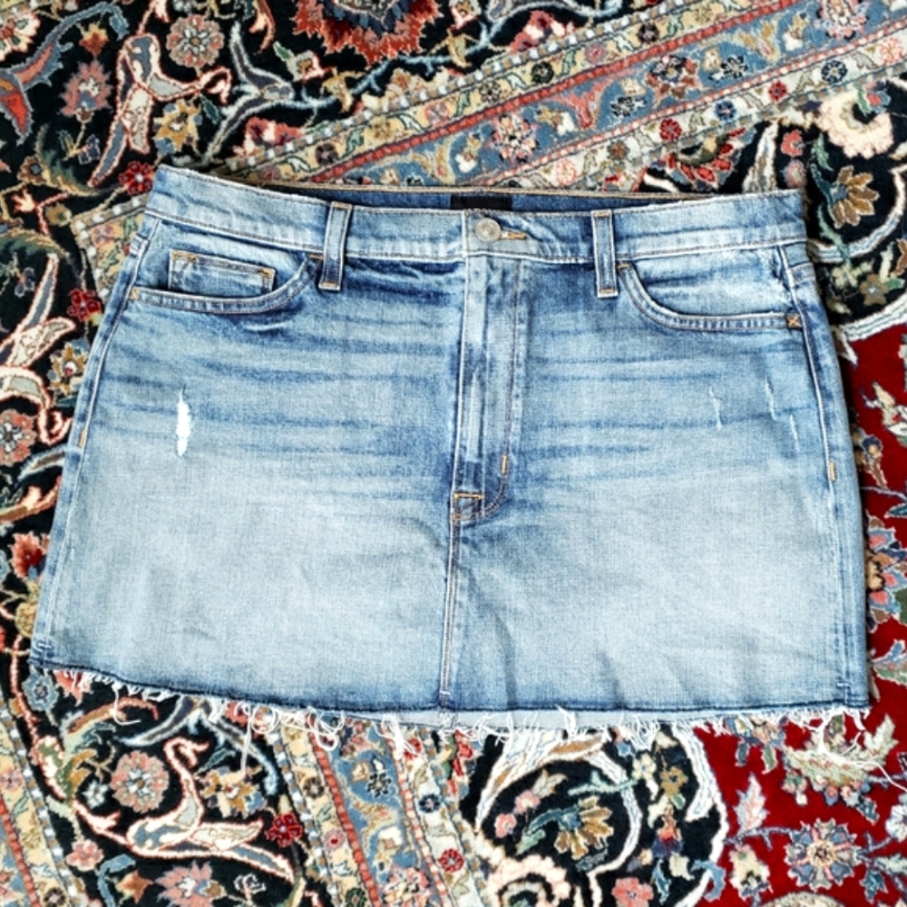 ⭐ HUDSON | Raw Edge Viper Denim Skirt - 31